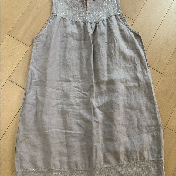 Sequin-Hem Light Gray Linen dress - Picture 3 of 7